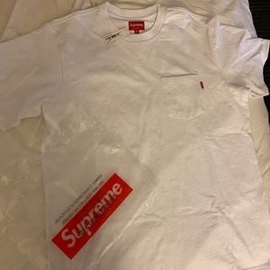 NWT Supreme pocket tee white M
